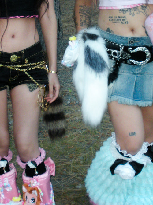 Cross Fox MewMew Faux Fur Tail Keychain