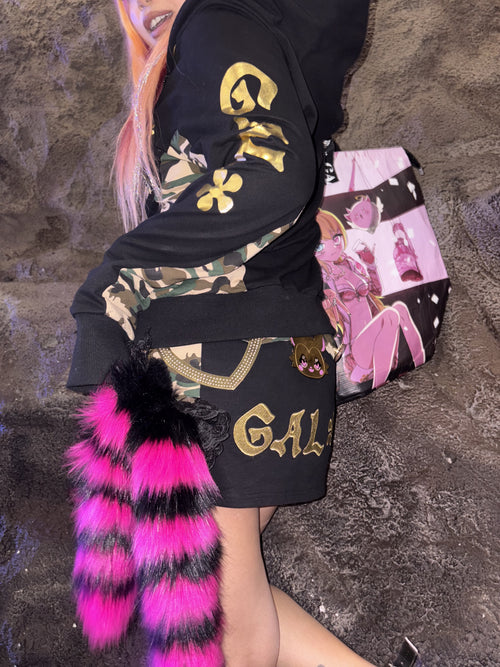 Girlfriend Black and Hot Pink Raccoon MewMew Faux Fur Tail Keychain